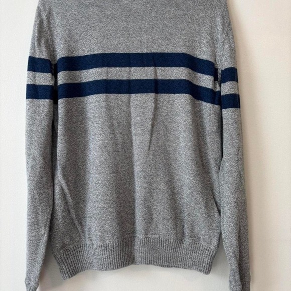 American Eagle Cotton Stripe Gray & Blue Crew Neck Sweater - Woman's Medium - Picture 3 of 10